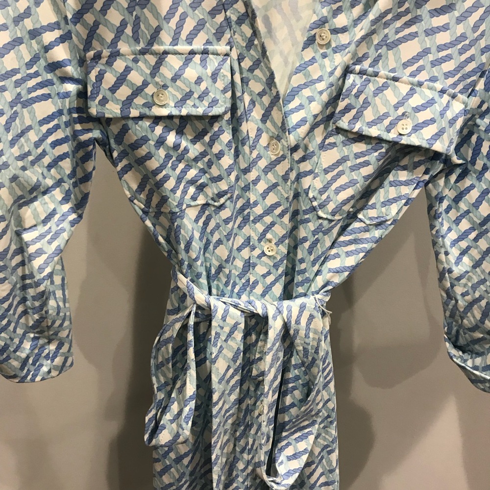 Preppy blue/white pattern dress